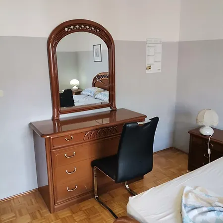 Matrimoniale Con Ampio Armadio Πανσιόν *